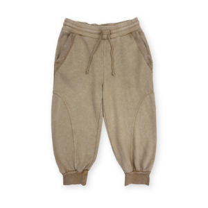 Knee Length Capri with Style Seams & Quarter Pockets